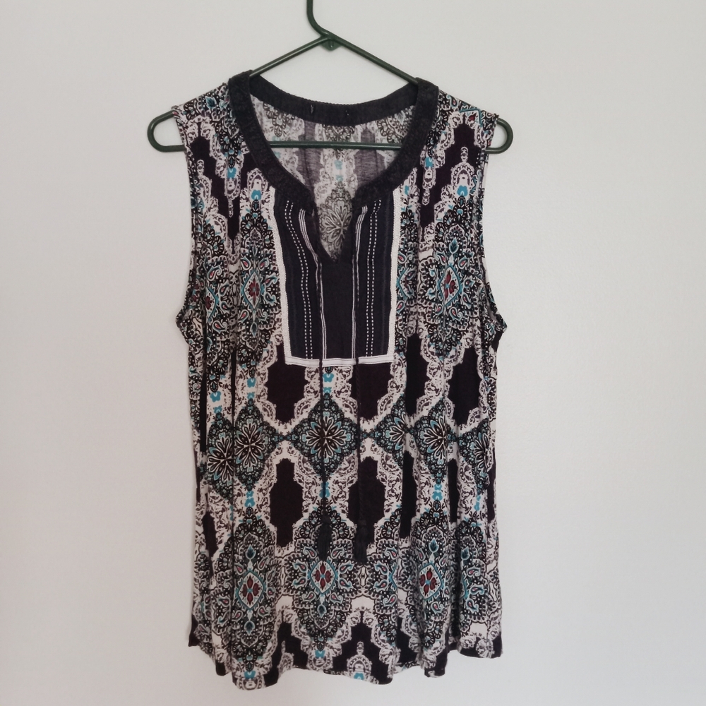 Boho Women's Blue Paisley Pattern Sleeveless Top,embroidered Neckline Tassels
